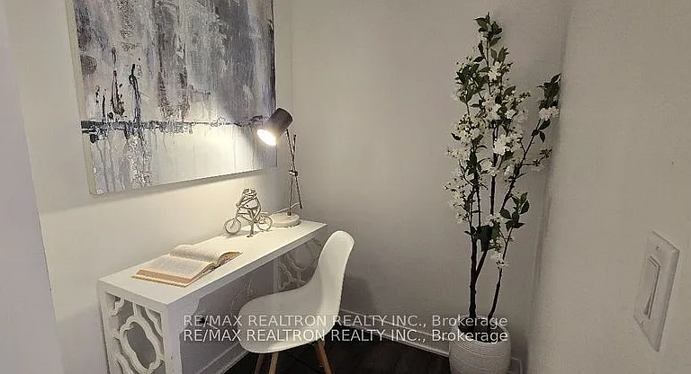 185 Alberta Ave #1208 — Photo 13