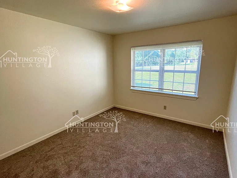 812 Randolph Ave — Photo 7