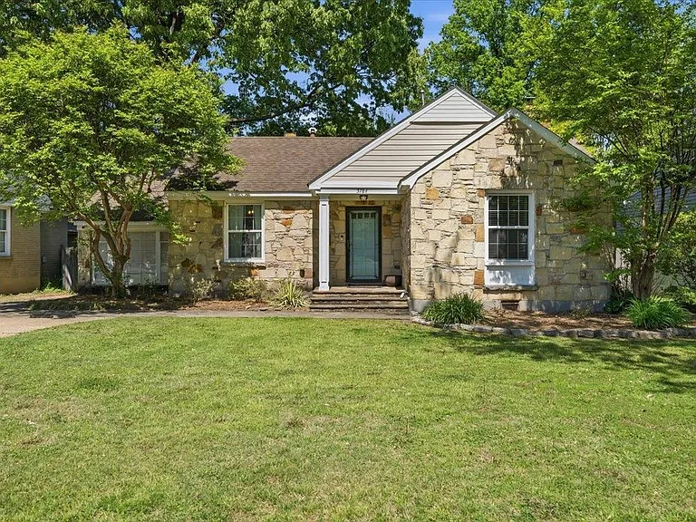 3784 Philwood Ave — Photo 1