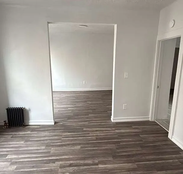 2654 Marion Ave — Photo 8