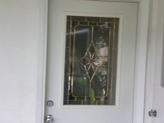 5th image of 806 SE 7th St APT 202