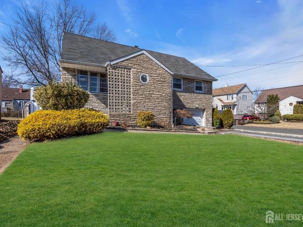 161 Jefferson St, Metuchen, NJ 08840