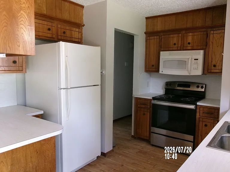 7905 NW Echo Rd — Photo 8