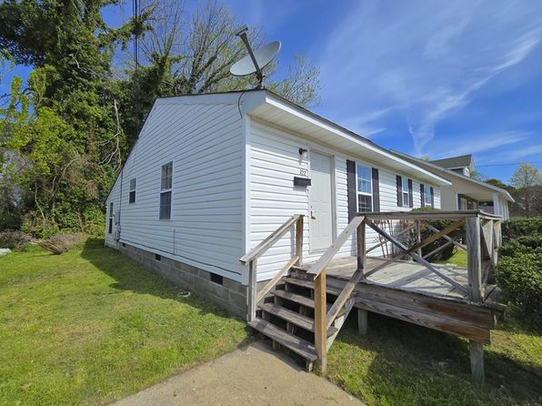 322 S Curry St, Hampton, VA 23663