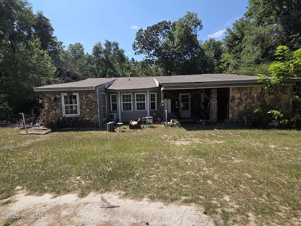 1st image of 959 Horseshoe Road
