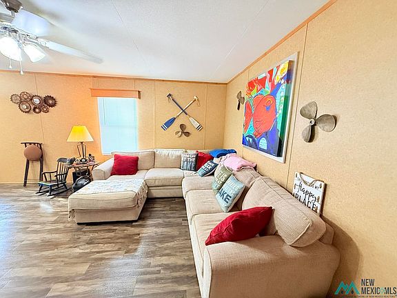 2nd image of 304 Ocotillo Dr