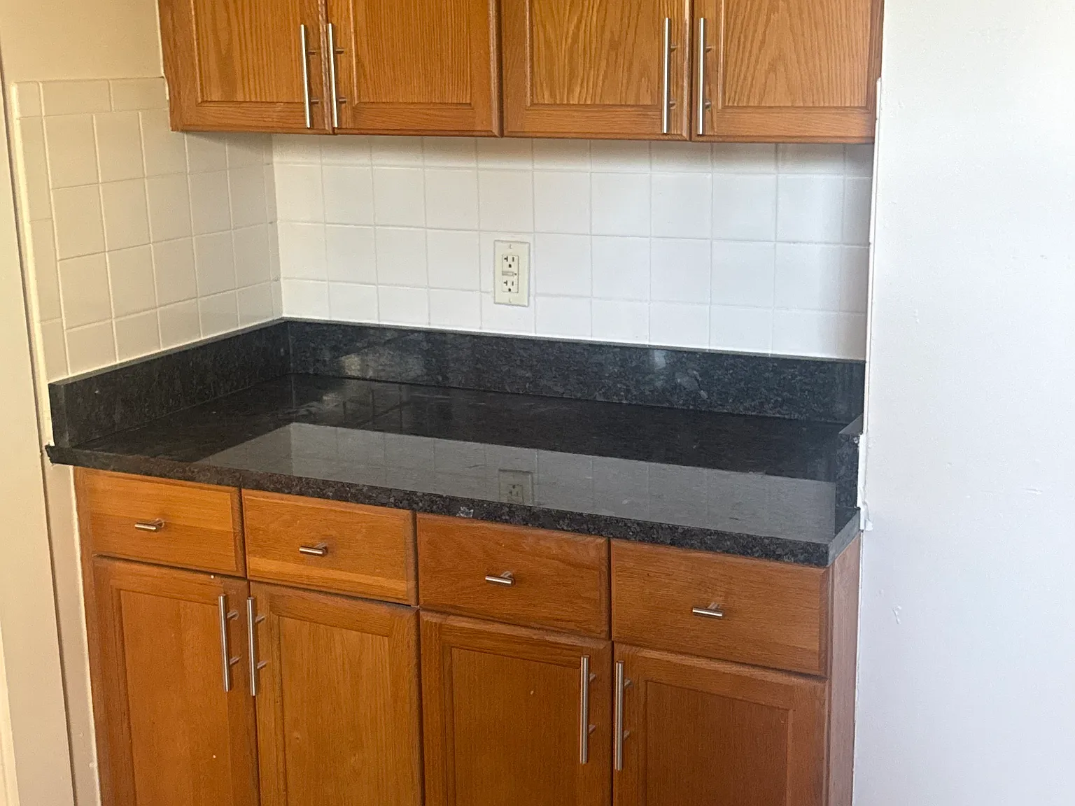 4 bed, 2.0 bath, $3,500 — Photo 4