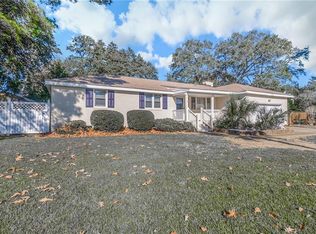 3000 Lynnhaven Dr, Virginia Beach, VA 23451