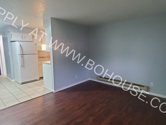 3rd image of 1105 Rivermet Ave #18