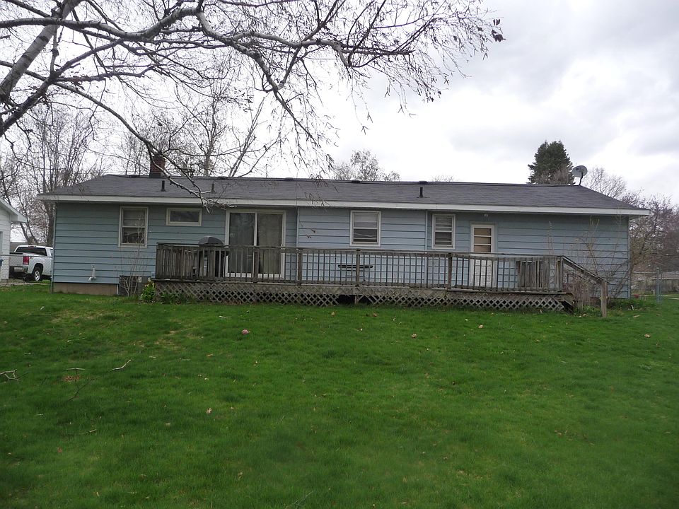 1st image of 4240 42nd St SW