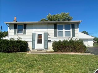 1122 Frayne Dr, New Carlisle, OH