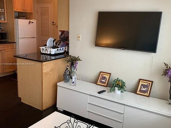 3rd image of 1555 Pennsylvania Ave APT 103