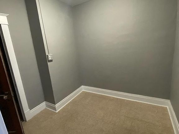 5th image of 326 Cornwall Ave