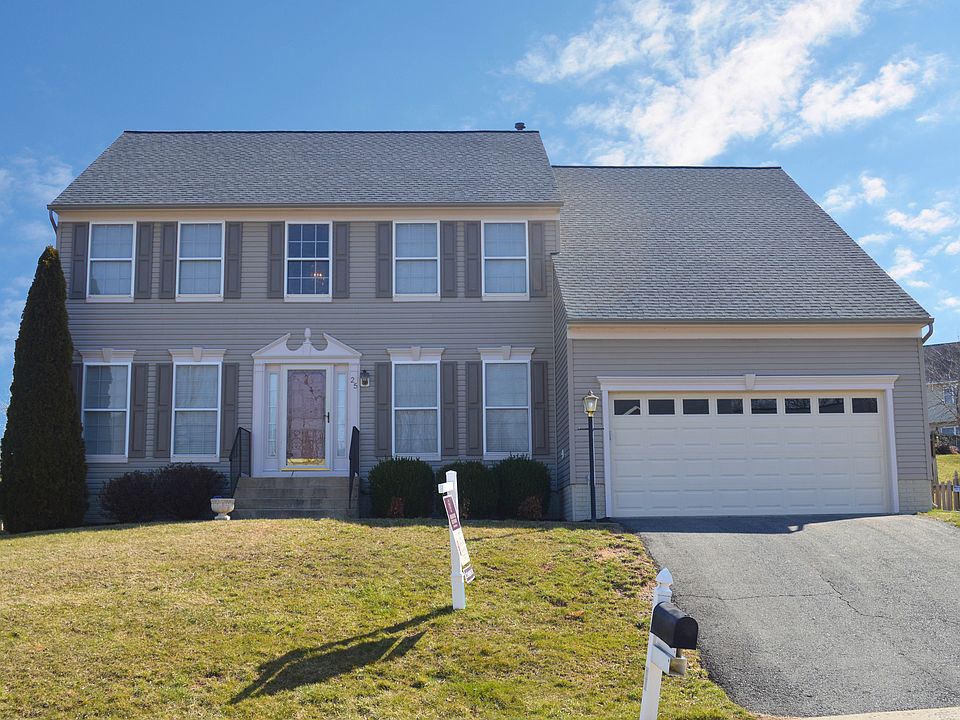 1st image of 25 Rollingside Dr