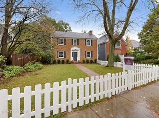 609 Ridge Rd, Kenilworth, IL 60043