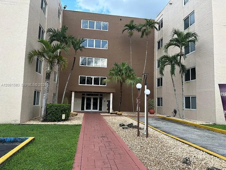 6960 NW 186th St #2-131