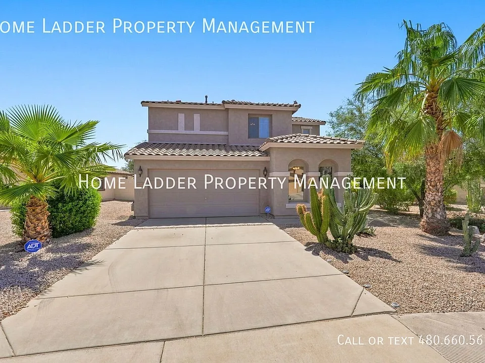 44727 W Gavilan Dr