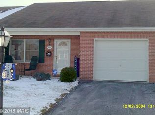 227 Winding Oak Dr, Hagerstown, MD 21740