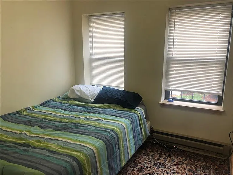 43 Ivaloo St #5R — Photo 2