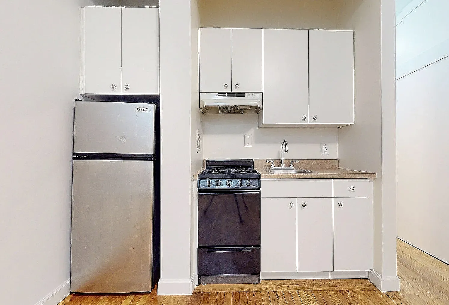 1125 Lexington Avenue — Photo 3