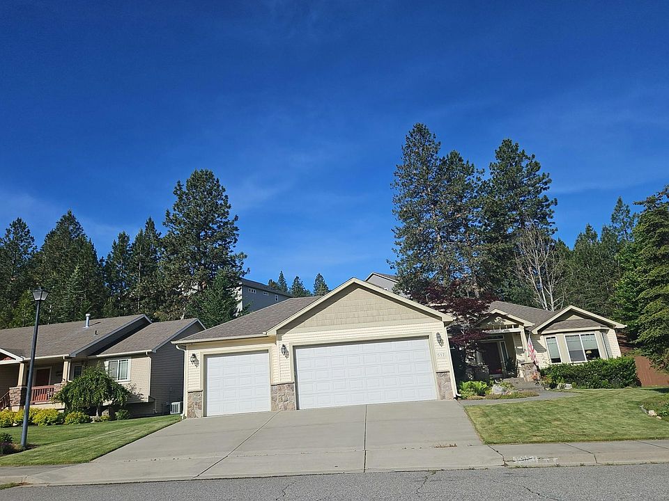 1st image of 517 W Bolan Ave
