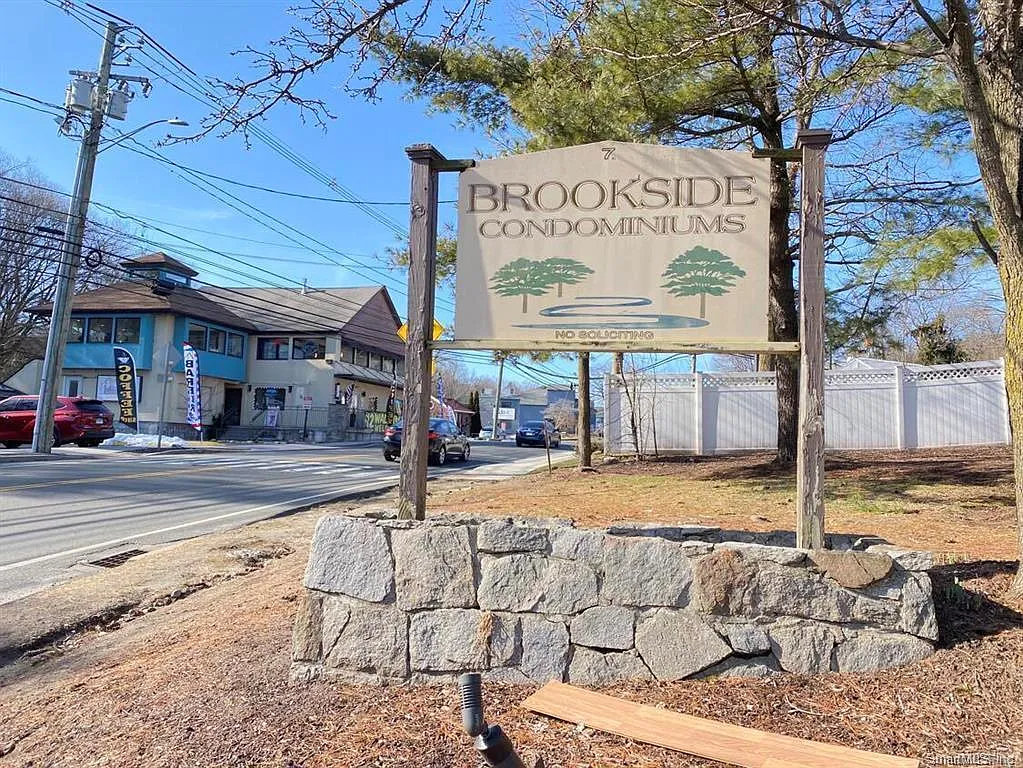 1 bed, 604 sqft, $1,800 — Photo 1