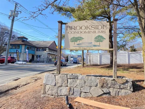 7 Padanaram Rd Unit 243, Danbury, CT 06810