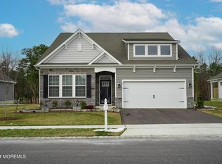 3 Woodchuck Dr, Barnegat, NJ 08005