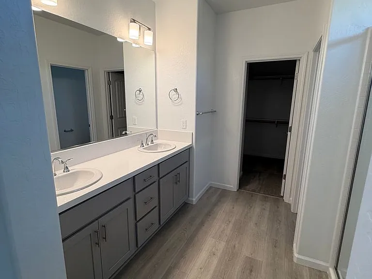 3021 N Monarch St — Photo 8
