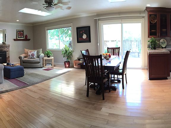 2nd image of 273 Meadowood Ln
