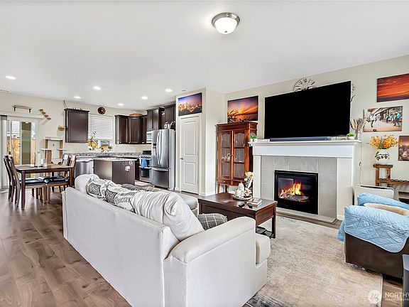 5th image of 13601 67th Avenue E
