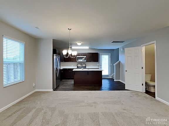 5th image of 109 Galley Ln
