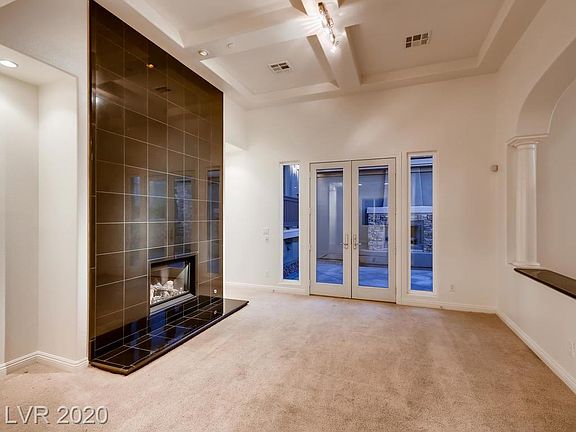3rd image of 1348 Enchanted River Dr