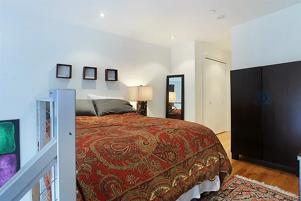 Rented by Corcoran | media 50