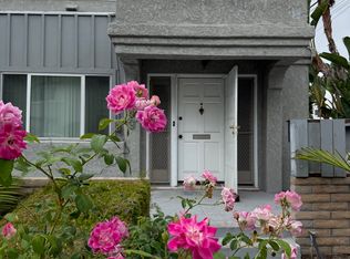 299 N Lowena Dr, Long Beach, CA 90803