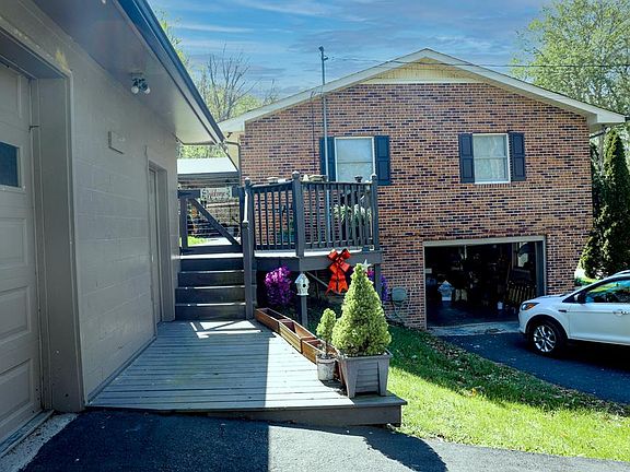 2nd image of 342 Shuler Hollow Rd