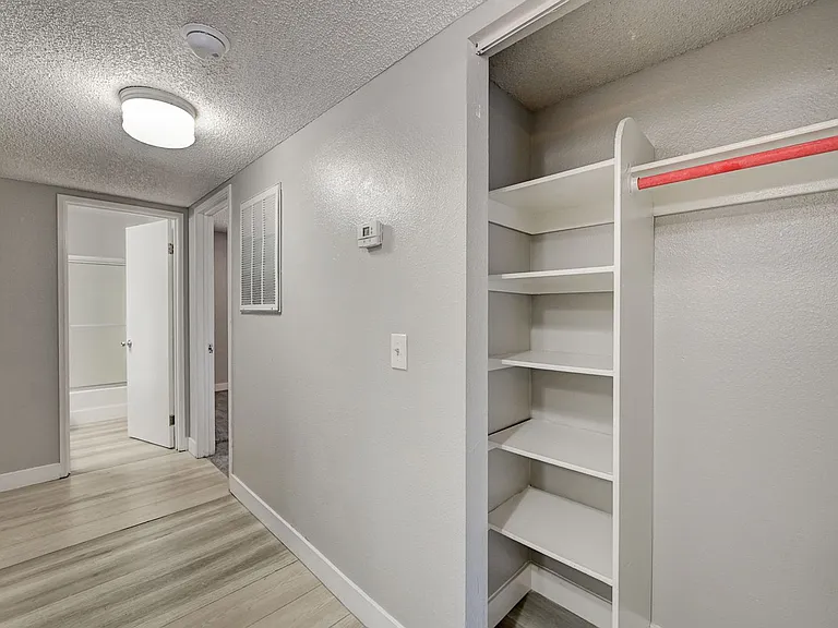 1305 Kari Lee Ct — Photo 13