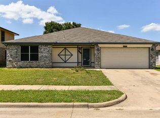 1507 Trevino Dr, Arlington, TX 76014