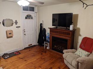 152 Grape St, Philadelphia, PA 19127