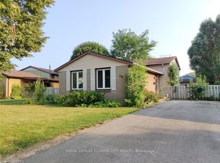 49 McCrae Dr, Welland, ON L3C 6C9