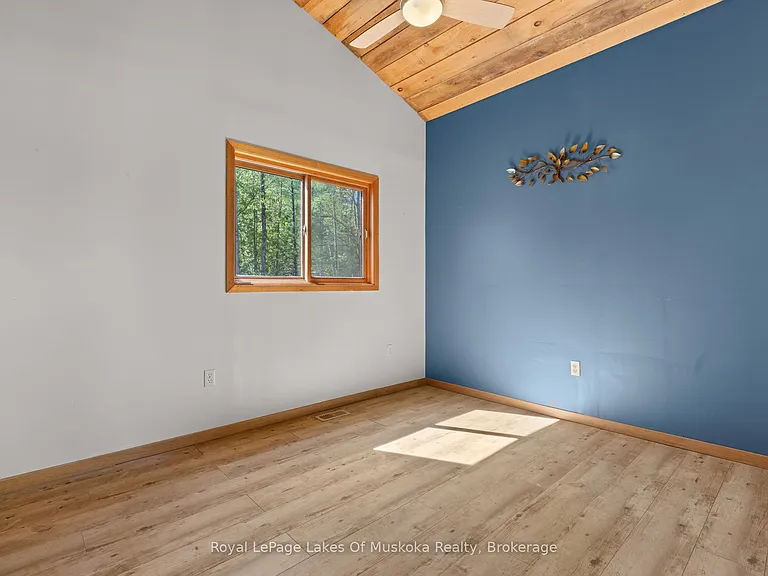 1213 Sherwood Forest Rd — Photo 24