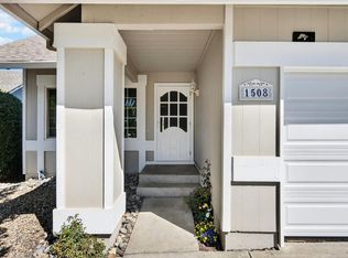 1508 Gladstone Way, Rohnert Park, CA 94928