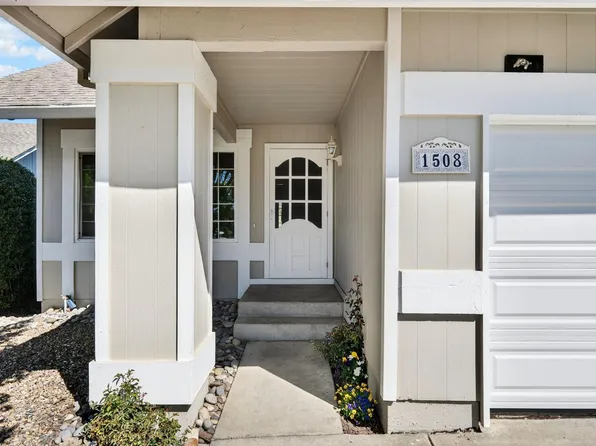 1508 Gladstone Way, Rohnert Park, CA 94928