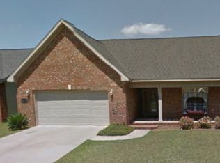 102 Eufaula Dr, Dothan, AL 36301