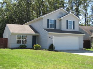 9820 Lodestone Dr, Fort Wayne, IN 46835