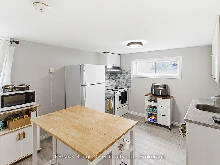 599 Otonabee Dr #2 — Photo 8