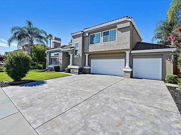 3rd image of 18375 Del Monte Ave