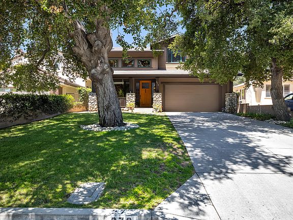 3rd image of 273 Ramona Ave