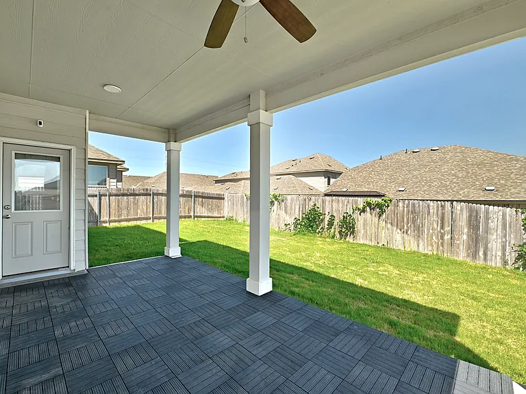 12801 Willowgrove Ln — Photo 32
