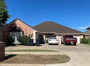 15005 Salem Creek Rd, Edmond, OK 73013